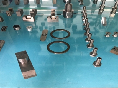 Linh kiện máy sản xuất thuốc lá 2